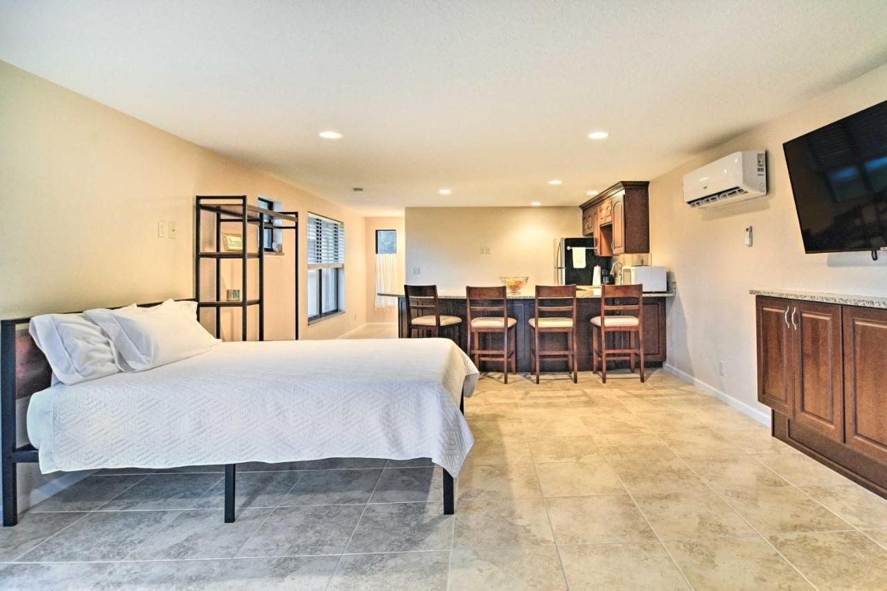 Sleek Largo Studio With Pond Less Than 7 Mi To Beach! Exterior foto